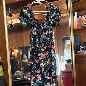 Stretchy Floral Puff Sleeve Dress